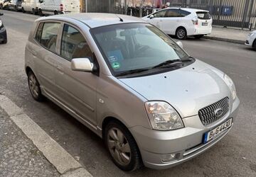 Kia Picanto 80.300 km 2.500 &euro; Berlin 10827