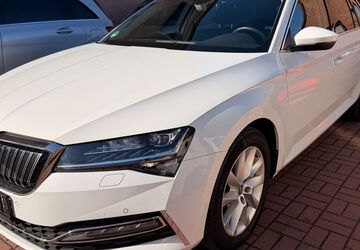 Skoda Superb 199.000 km 13.999 &euro; Berlin 12355