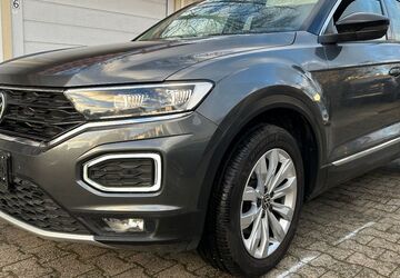 VW T-Roc 159.000 km 16.650 &euro; Berlin 13403