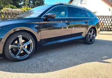 Skoda Superb 115.900 km 21.897 &euro; Berlin 12349