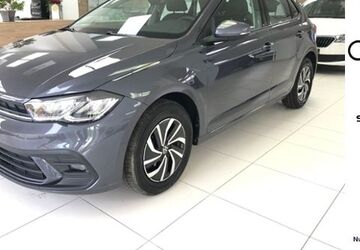 VW Polo 9.500 km 22.990 &euro; Berlin 13435