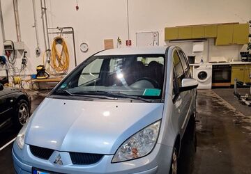 Mitsubishi Colt 242.191 km 1.200 &euro; Berlin 10319