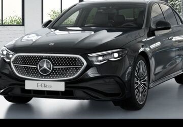 Mercedes-Benz E 300 9.900 km 66.380 &euro; Berlin 10587