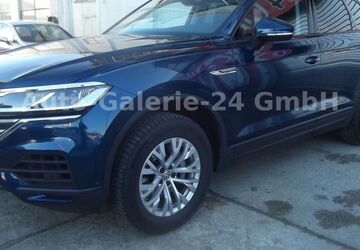 VW Touareg 114.200 km 34.899 &euro; Berlin 12277