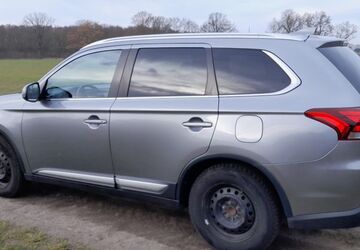 Mitsubishi Outlander 146.000 km 13.400 &euro; Ludwigsfelde 14974