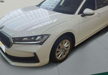 Skoda Superb 27.806 km 32.975 &euro; Berlin 13088