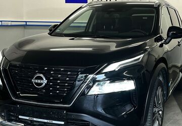 Nissan X-Trail 37.460 km 27.900 &euro; Berlin 12487