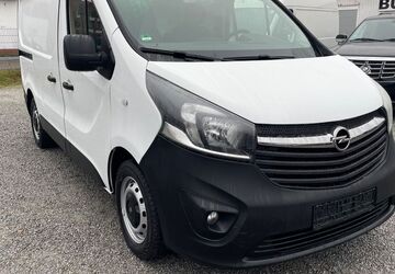 Opel Vivaro 151.554 km 9.999 &euro; Berlin 12099