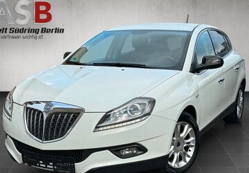 Lancia Delta 128.100 km 5.599 &euro; Berlin 12055