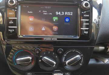 Mitsubishi Space Star 25.500 km 10.300 &euro; Berlin 10553