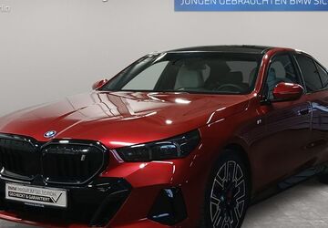 BMW i5 19.619 km 73.400 &euro; Berlin 14057