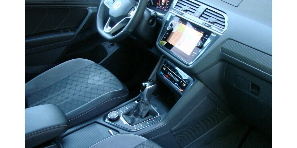 VW Tiguan Allspace 2.0TDi R-Line 4Motion ACC LED 13.839 km 38.980 &euro; Falkensee 14612