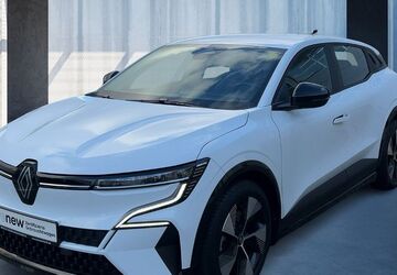 Renault Megane E-TECH 33.545 km 24.989 &euro; Berlin 12099