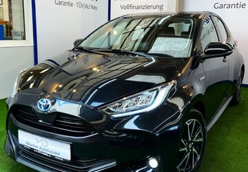 Toyota Yaris 41.000 km 18.950 &euro; Berlin/Schöneberg 10827