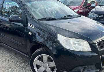 Chevrolet Aveo 73.005 km 2.990 &euro; Berlin 13089