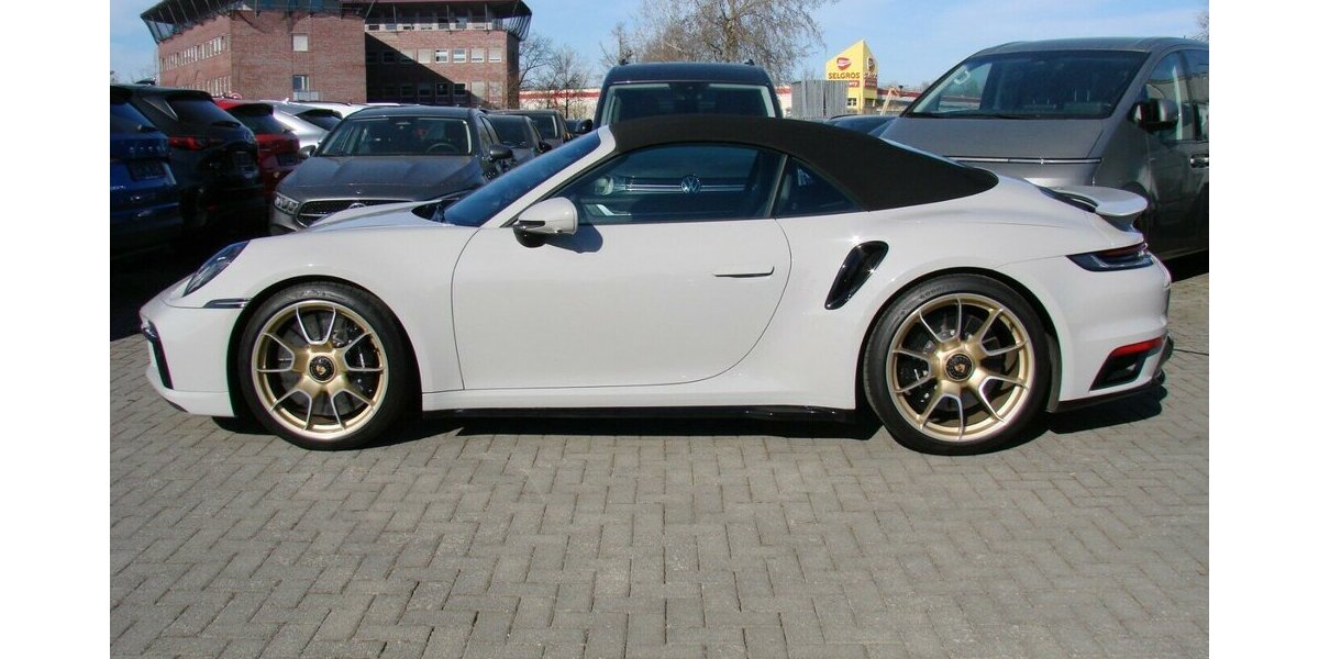 Porsche 992 Turbo S Matrix Burmester Keramik Lift ACC Memo 21.469 km 209.980 &euro; Falkensee 14612