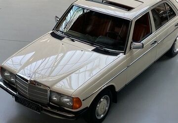 Mercedes-Benz 230 193.800 km 14.900 &euro; Berlin 10553