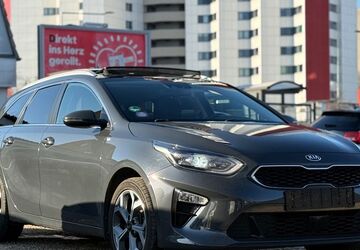 Kia ceed Sportswagon 123.000 km 15.900 &euro; Berlin 12353