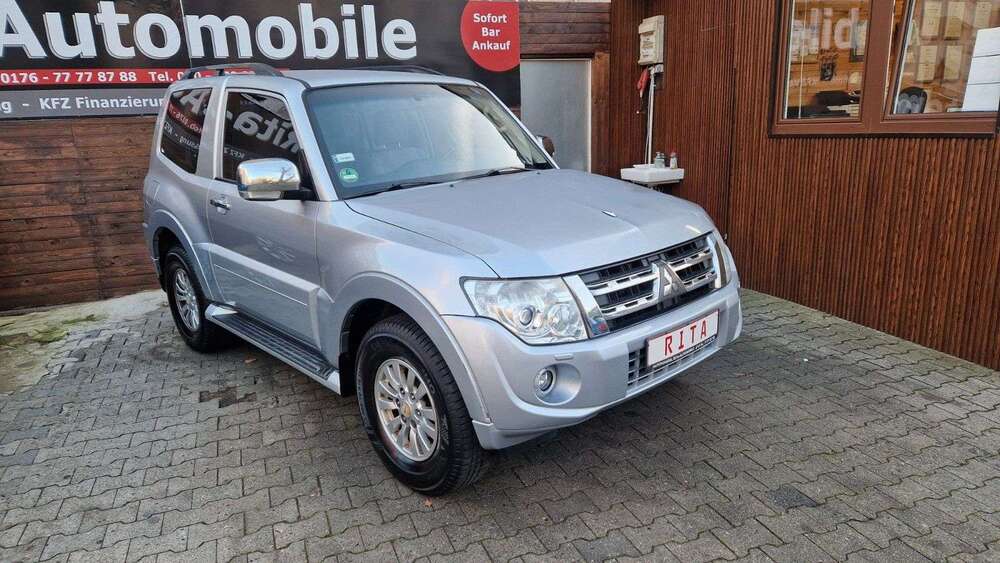 Mitsubishi Pajero 170.253 km 24.980 &euro; Berlin 10627