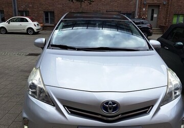 Toyota Prius Plus 164.000 km 13.000 &euro; Berlin 10178
