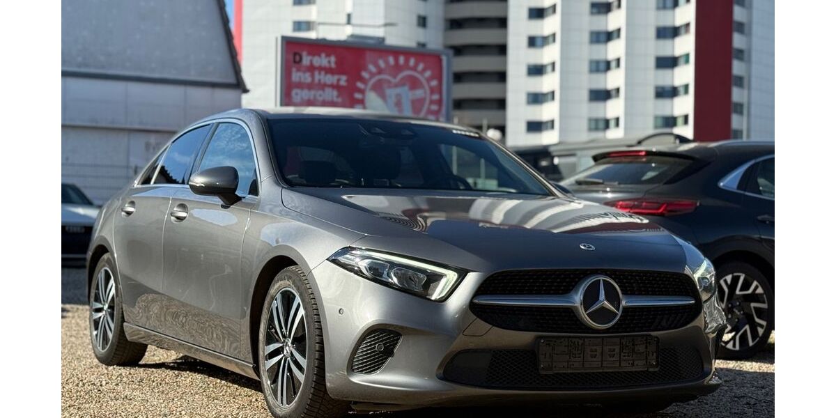 Mercedes-Benz A 180 140.000 km 17.900 &euro; Berlin 12353