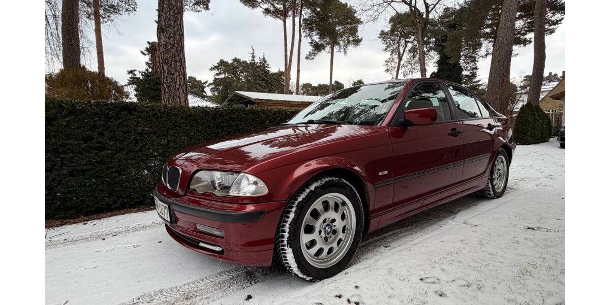 BMW 318 221.000 km 1.800 &euro; Hoppegarten 15366