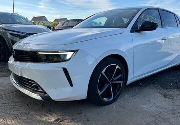 Opel Astra 103.457 km 14.100 &euro; Berlin 12043