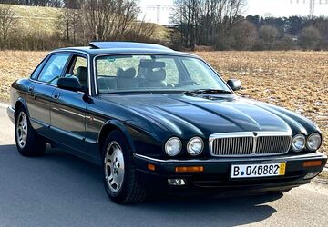 Jaguar XJ 133.000 km 6.500 &euro; Berlin 10997