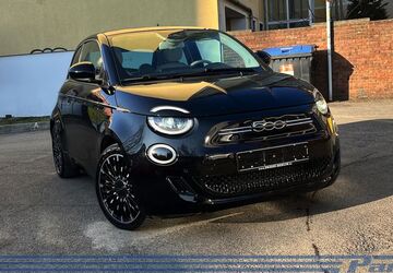 Fiat 500e 13.910 km 18.990 &euro; Berlin - Pankow 13187