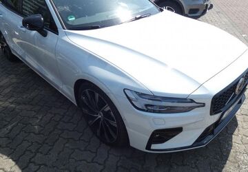 Volvo V60 20.000 km 49.990 &euro; Berlin Tegel 13509
