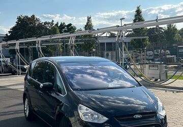 Ford S-Max 200.000 km 8.500 &euro; Berlin 13353