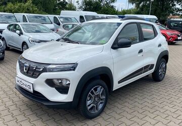 Dacia Spring 13.687 km 9.499 &euro; Berlin 13509