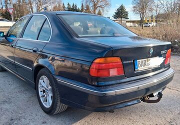 BMW 520 210.400 km 1.990 &euro; Bernau 16321