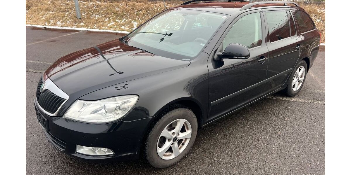 Skoda Octavia 235.000 km 3.290 &euro; Berlin 12057