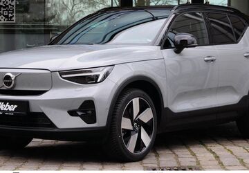 Volvo XC40 3.900 km 59.890 &euro; Berlin 14165