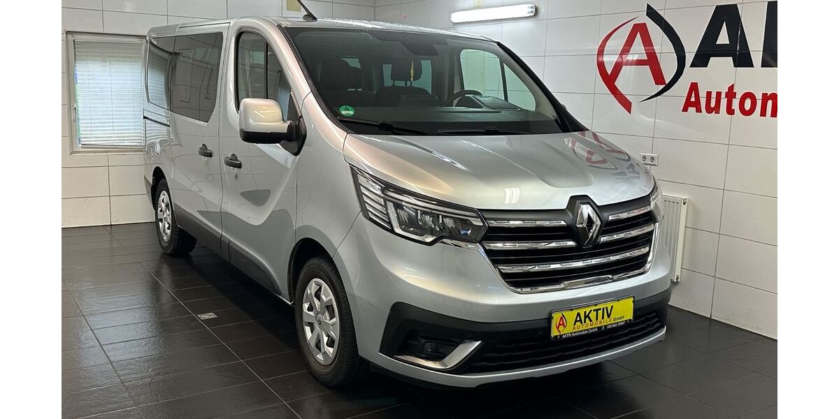 Renault Trafic 104.777 km 24.700 &euro; Berlin-Rudow 12357