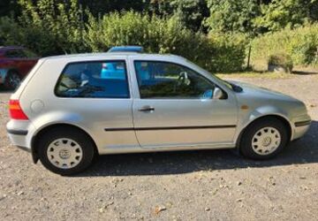 VW Golf 234.638 km 1.690 &euro; Berlin 12353