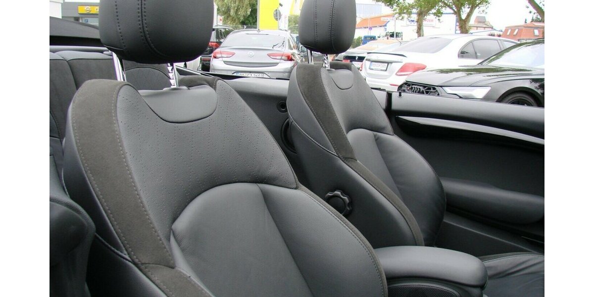 Mini Cooper Cabrio 1.5 Chili II LED Tempomat Navi Leder 33.215 km 23.980 &euro; Falkensee 14612