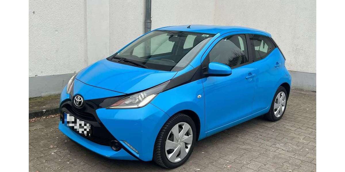Toyota Aygo 130.000 km 4.999 &euro; Berlin 13409