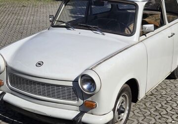 Trabant 601 26.112 km 8.499 &euro; Finsterwalde 03238