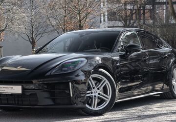 Porsche Panamera 20.571 km 89.630 &euro; Berlin 10587