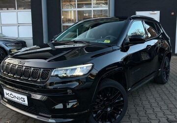 Jeep Compass 14.221 km 22.990 &euro; Berlin 13509