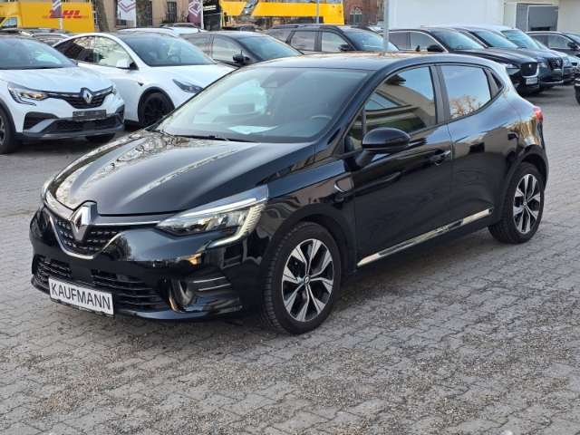 Renault Clio 25.300 km 16.890 &euro; Berlin 13581