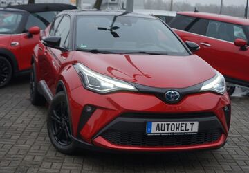 Toyota C-HR 50.000 km 21.800 &euro; Falkensee 14612