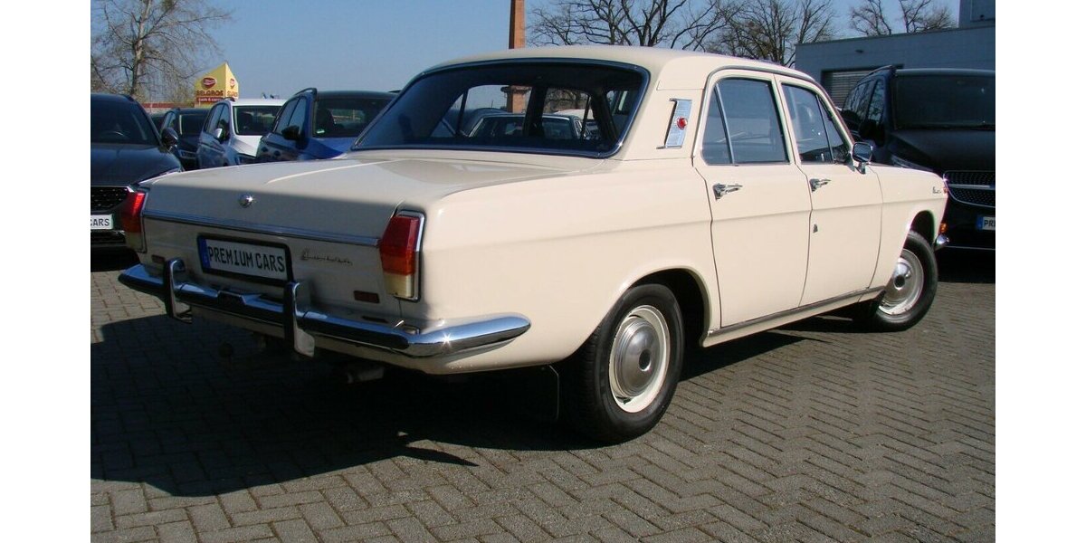 GAZ 24 WOLGA M24 - H-Kennzeichen AHK 33.695 km 9.980 &euro; Falkensee 14612