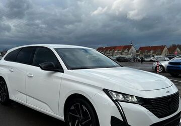 Peugeot 308 175.000 km 13.300 &euro; Mittenwalde 15749