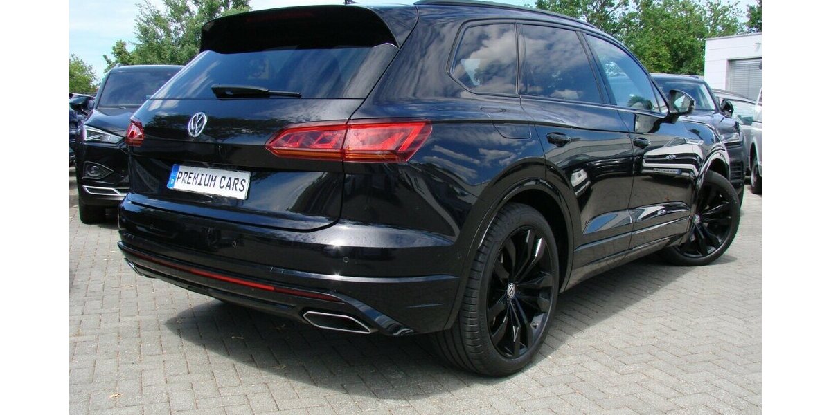 VW Touareg 3.0TDi R-Line 4M Pano ACC LED AHK SHZ HUD 93.231 km 42.980 &euro; Falkensee 14612