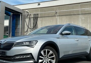 Skoda Superb 176.931 km 19.300 &euro; Berlin 10627