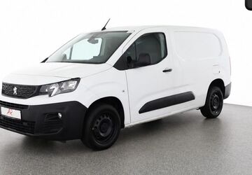 Peugeot Partner 28.079 km 16.880 &euro; Ludwigsfelde 14974