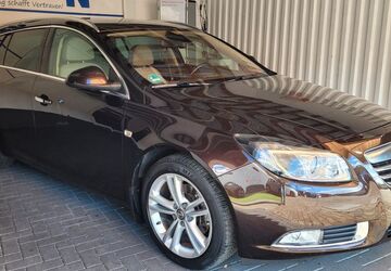 Opel Insignia 115.228 km 7.900 &euro; Berlin 12277